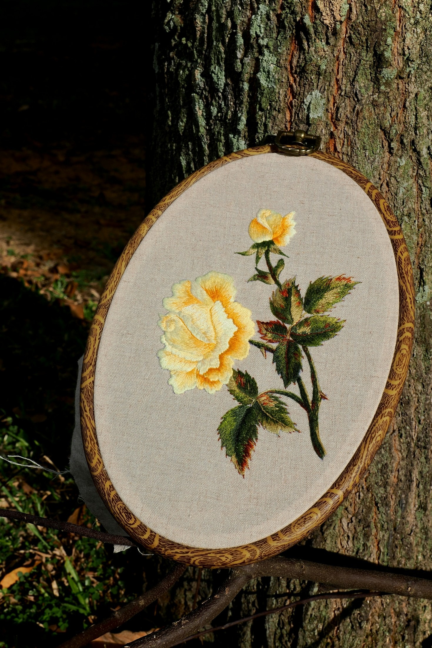 Rankų darbo siuvinėjimo verta grožis